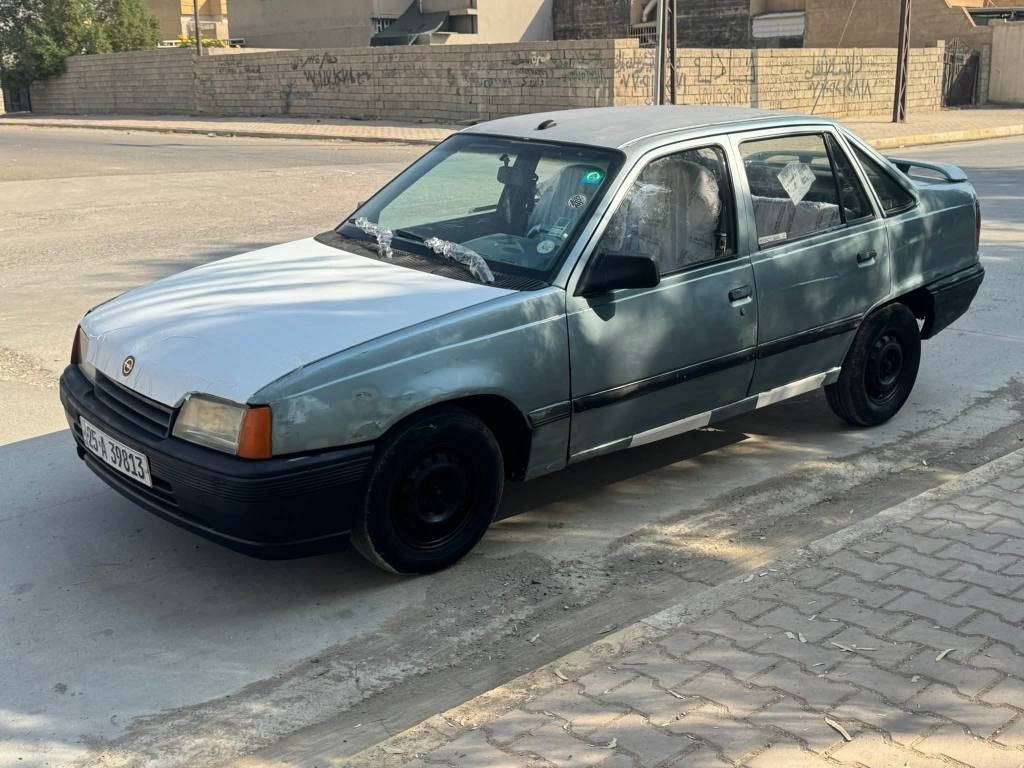 كاديت موديل 1990 رقم سنويه لحد 30 جديد رقم انكليزي صدر جديد مسويه صار اسبوع بريك ومحرك وكهربائيات خير من الله للاستفسار *********** سعر 22$ كركوك, العراق
