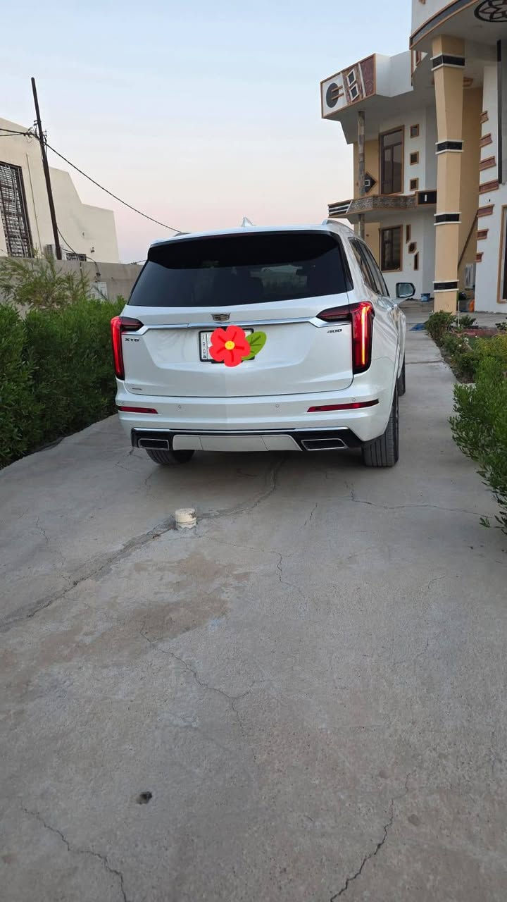 كاديلاك xt6 موديل 2023
7راكب
 رقم بغداد تحويل
 مواصفات 
محرك 6سلندر 3600
كير 9نمر
ويل 20
كشنات جلد 
تبريدقطعتين مناخ منفصل
فتحة سقف
جنطه شفط تفتح بالريمونت وحركة القدم
مري شفط
كاميرا خلفيه
مودات قياده
كشن خزن ميموري
كشن هزاز رادار مسار وتنبيه اهتزاز عند الاقتراب نقط عمياء .....السعر 245 وبيها مجال بسيط للشراي 
 للأستفسار ***********
