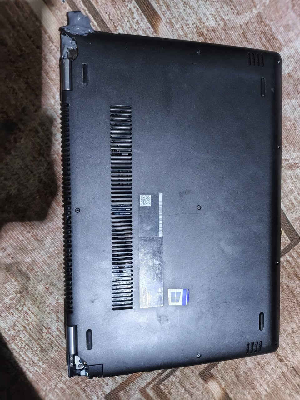سلام عليكم 
حاسبه لينيفو Lenovo Yoga 510-
رام مالتهه DDR4 
4 كيكات قابل للتطوير 
المعالج AMD A6-9210 
 المعالج الجيل السادس 
ذاكره تخزين 1 تيره HHD
كرت الشاشه AMD Radeon™ R4 Graphics
الحاسبه شاشه لمس قلاب 180 
تكدر تستعمله لابتوب وتكدر تستعمله ايباد 
المشكله الي بيهه موضحه بل صوره 
مكان القاعده الشحن مكسور بس ما مأثر عليه 
ملحقاته شاحنه والموس 
مكاني بغداد حي النصر 
سعره 150 وبيه مجال


**إذا كنت صاحب هذا الإعلان وتريد حذفه لأي سبب، رجاءا أرسل رسالة إلى الدعم الفني**