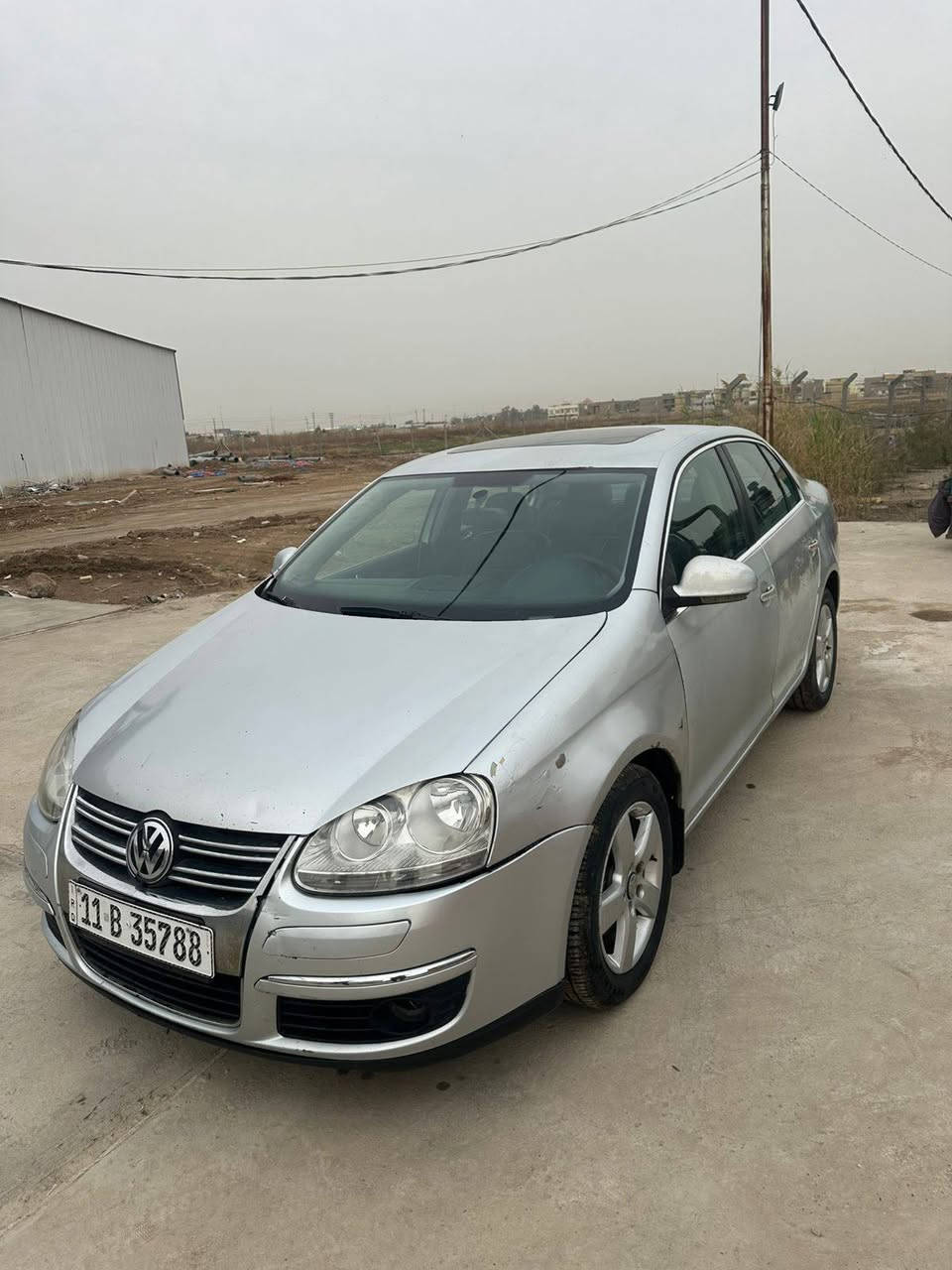 سلام عليكم
البيع جيتا 2008 رقم بغداد بسمي
محرك كير مكفولات كير عادي
المحرك 2.5 المرغوب شلعة ومعدل 
السيارة وارد امريكي صور الحادث موجودة 
سعر 52 مكان بغداد المحمودية
الستفسار ***********وتساب
***********
