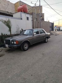 مرسيدس ابو جحيل • ١٩٨٣ • نجف