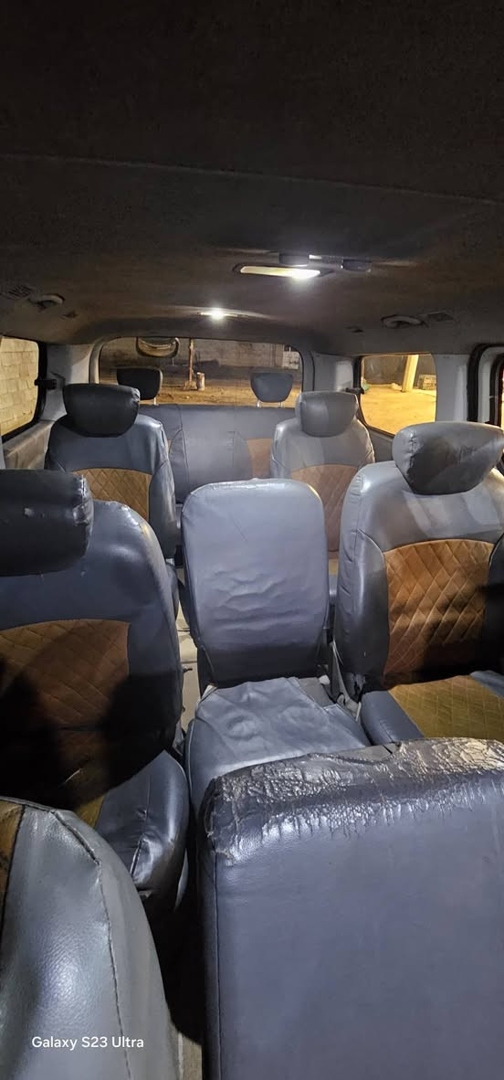 السلام عليكم...
للبيع ستاركس 2010 مسكر اصل اوتوماتيك رقم بابل سنوية دولي باقي ع استلام اللوحات شرط التحويل.. 
مصفرة من كلشي 
للأستفسار الإتصال ***********
