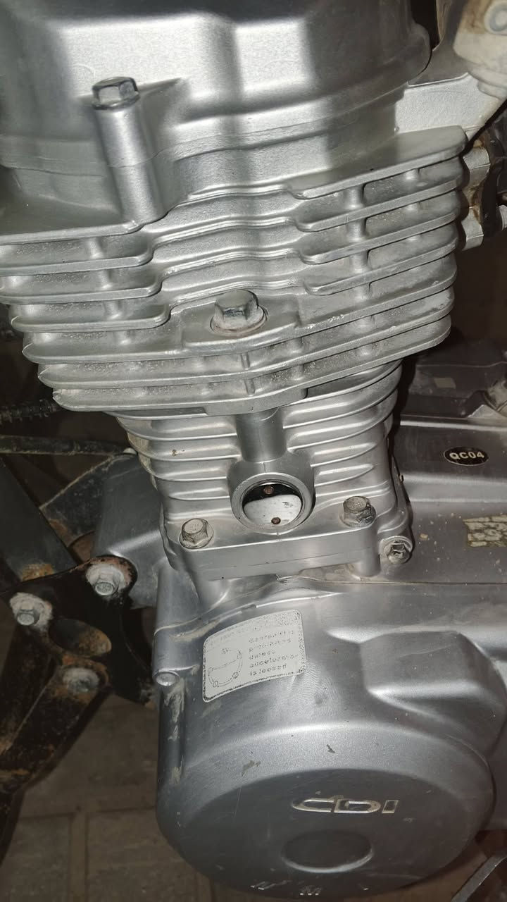 سلام عليكم دراجه نامه شلامجه اصل مال معرض ألخوين موديل 2023طالعه بل 2024رقم نكليزي بسمي دراجه بلاد مو تعمير رقم لمحرك مطابق لرقم لشاصي كله بلاديه اي نقص ما بيه منضومه ناره كامله كهرباهيات كله كامله محرك ما مفتوح بلاد صبانه ما محطوطه علي سعره 1700مليون وسبع ميه مستعجل عله بيعته محتاز فلوس رقمي ***********متواجد علواساب رقم لدراجه بصره وانه مكاني بصره شط العرب Iran
