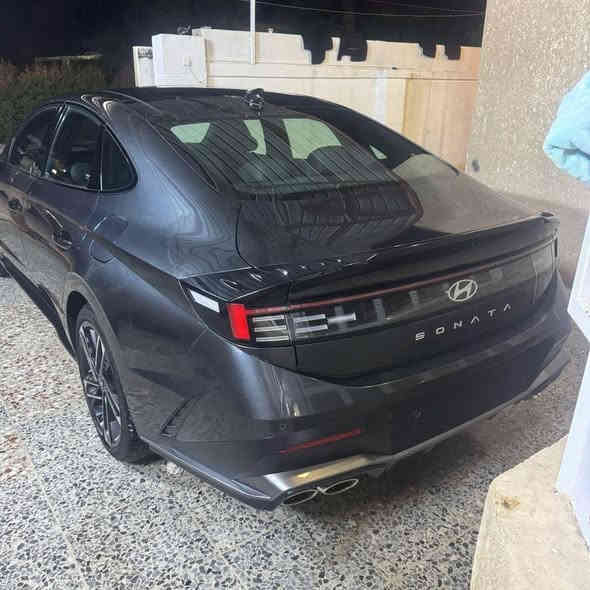 -----------------------------------------------------------------------------
سلام عليكم 🤍
نكدر نوفرلك فرص بيع اكثر السيارتك اما تنباع نشر على مواقع التواصل اما تنباع بدون نشر حسب السياره ... 
اخذ عموله من الطرفين البايع والمشتري بعد اتفاق البأع والشاري
ما عليك بس ادزلي صور السياره وتفاصيله للتواصل 
***********
-----------------------------------------------------------------------------
سوناتا NL
2024
السعر 23500$
السياره حادثه مواضح 
مكان السياره بغداد 
***********
