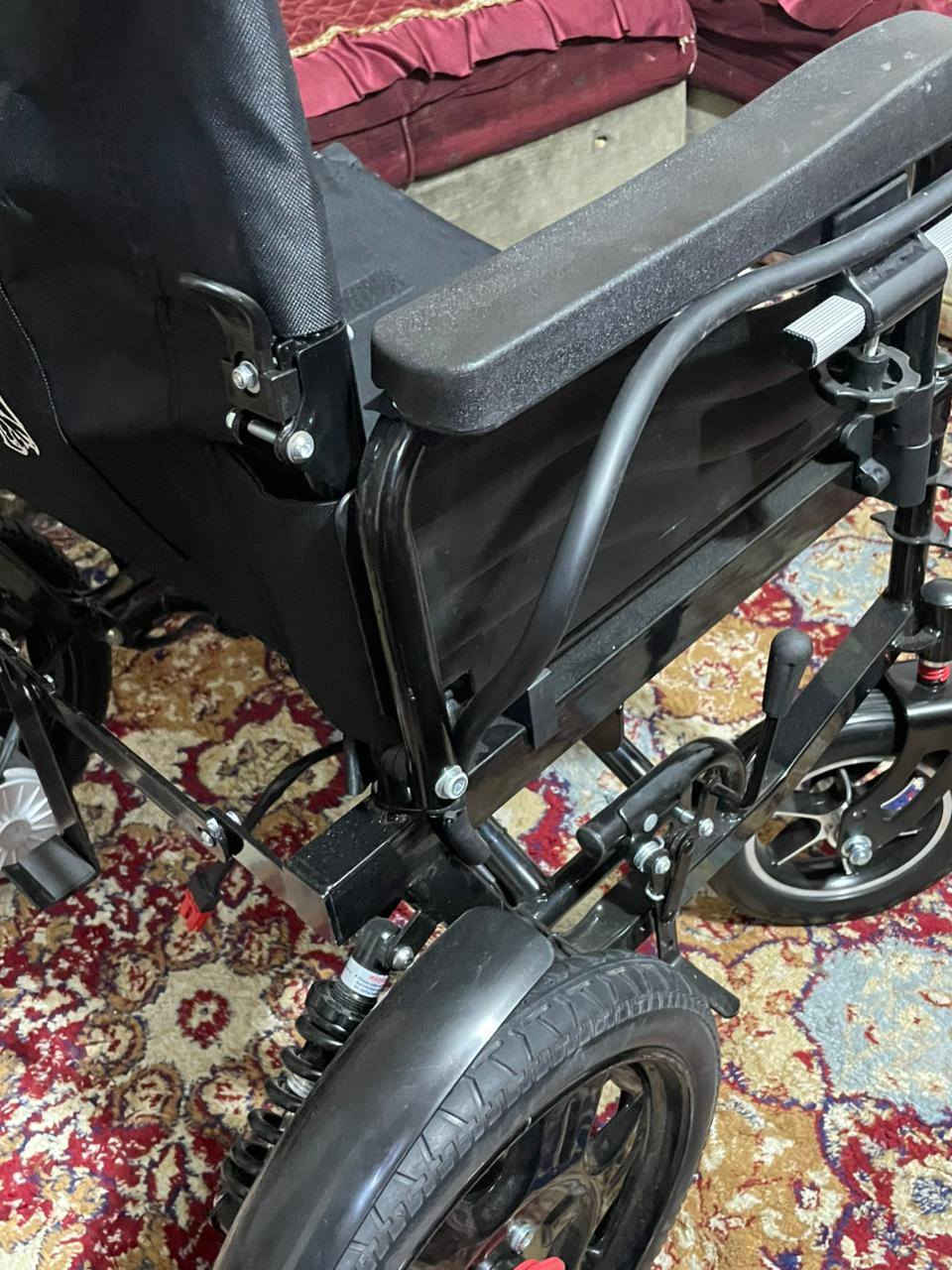 السلام عليكم
عربانه شحن للبيع نضيفه غير مستخدمه جديده متكامله مع جميع اغراضها 
حجمها كبير (بيها مجال) السعر خاص للتواصل ع هذا الرقم ***********
