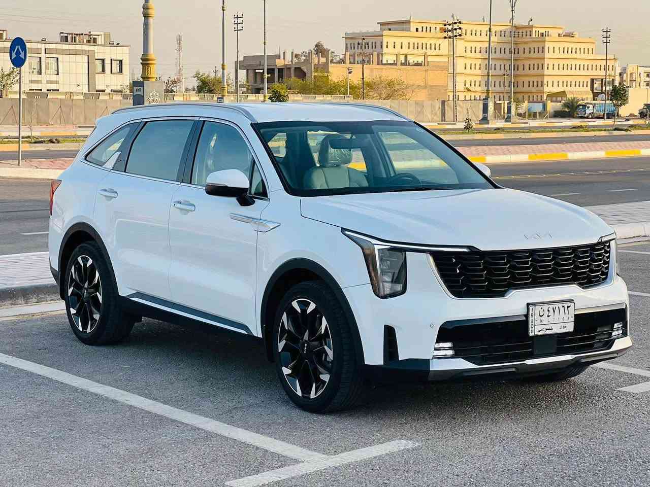 سلام عليكم سورنتو 2024 خليجي رقم بغداد مشروع وطني تتحول بكل المحافظات سنويه 2028 
ملاحظه سونار مرفق معه الصور كفاله عامه 
مواصفات بصمه سته سلندر سبعه راكب ثلاثه قطع تبريد كشنات كهربائيه كير ماوس سايد بريك بصمه شاشه كار بلي حساسات اماميه خلفيه مري شفط اشاره بل مرايه تحكمات  ويل عشرين استرين شاحن لاسلكي بردات خلفيه وبعد بيها هواي مواصفات معروفه 
كير ومحرك تبريد تخم تاير حداديه كلها جديده وخير من الله  
مكان سياره كربلاء المقدسه 
رقم الهاتف ***********
سعر 305…
ملاحظه غير متواجد حاليا على الفيس بوك Singapore
