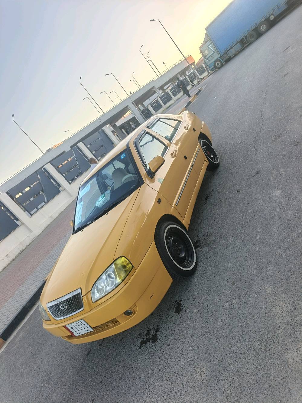 سياره شيري كوين نضافه فول سياره جكوج مابيها محرك اثر نفخ كير شرط هيئه غرامات صفر هزه كامله معامله كامله بس على البصمه شرعي بل موصل سعر 26 بيها مجال  مراسله خاص او تصال ع رقم *********** وبي واتساب