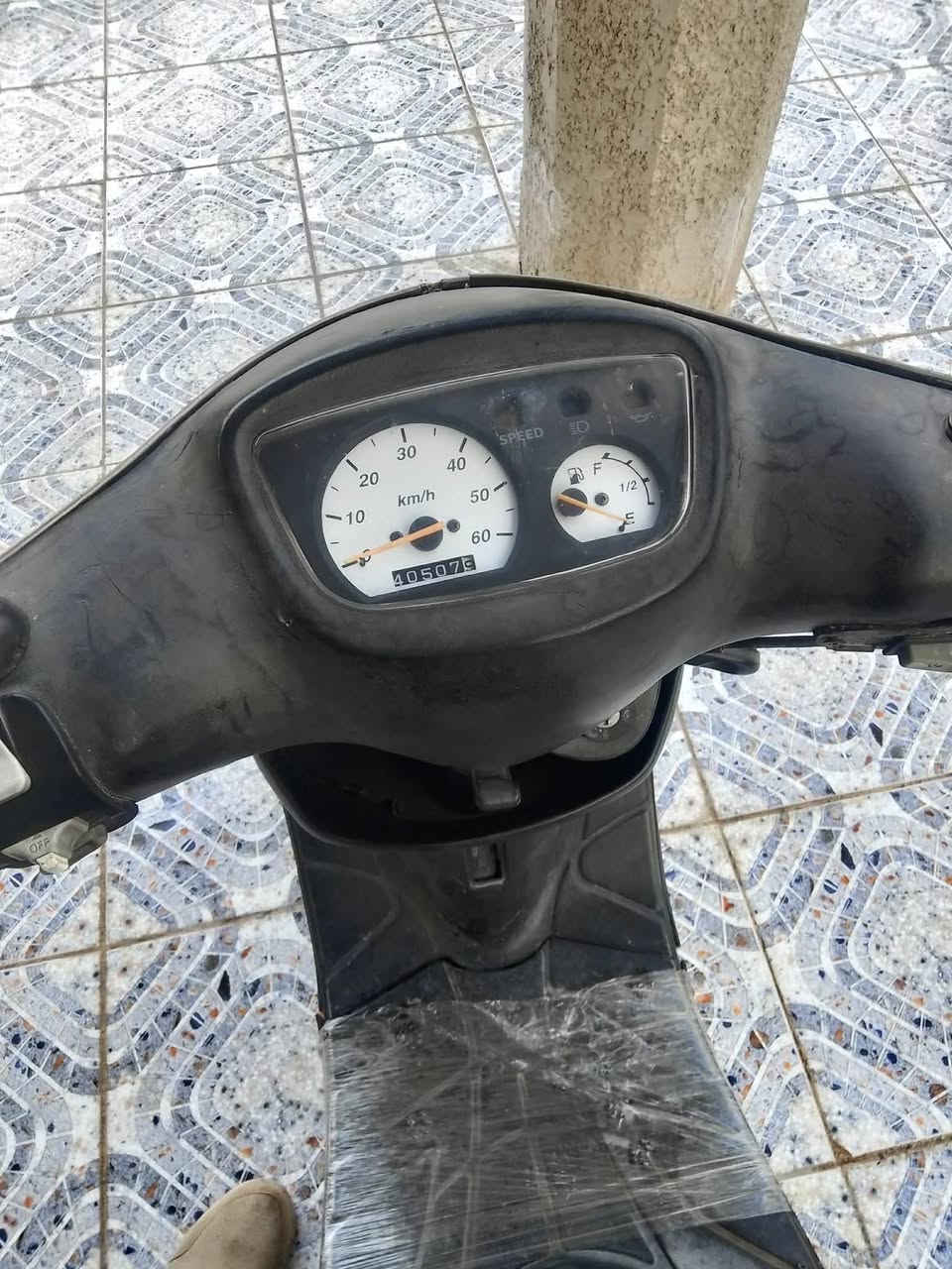 السلام عليكم درجه بيجي 60 شغاله كهربيات كله شغال بس عوزه باتري سعر 200 وبيه مجال بسيط مكاني راشديه مال الحسينيه واذه رقمي ***********
