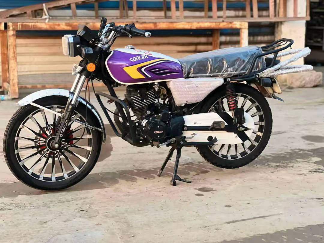 السلام عليكم سيفان 2025 البيع
كفاله عامه محرك 200 ما مفتوح باب اول كله كفاله بس شاشه طافيه الباقي مكفول من چكت الابره شلعة معدل فووول كهربائيات كلهه شغاله مكان ديالى بعقوبه رحمه سعر 730 بيه مجال لشراي رقم الهاتف للاستفسار ***********
