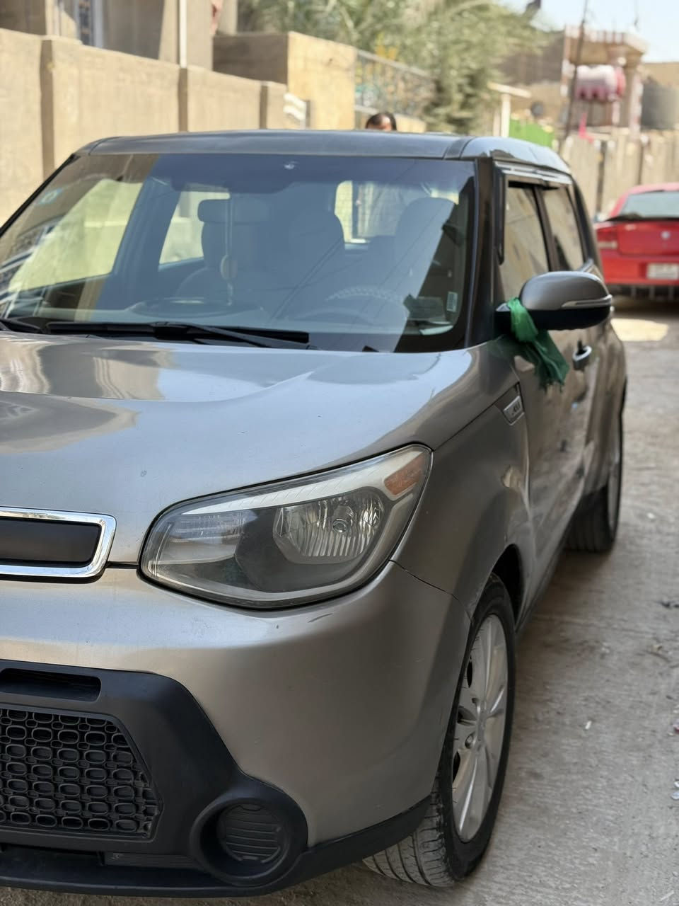 السلام عليكم كيا صول موديل ٢٠١٤ وارد امريكي مكينه ٢٠٠٠ مكينه وكير كفاله عامه تخم تاير باتري جديد اربع دسك كارتون بيه صبغ صفحه السايق ٣قطع تعال وشوف بنفسك السياره ماشيه ٩٢٠٠٠الف السعر ٨٩ ورقه  
عنواني بابل الحمزه الغربي 

‭0780 425 0873‬
