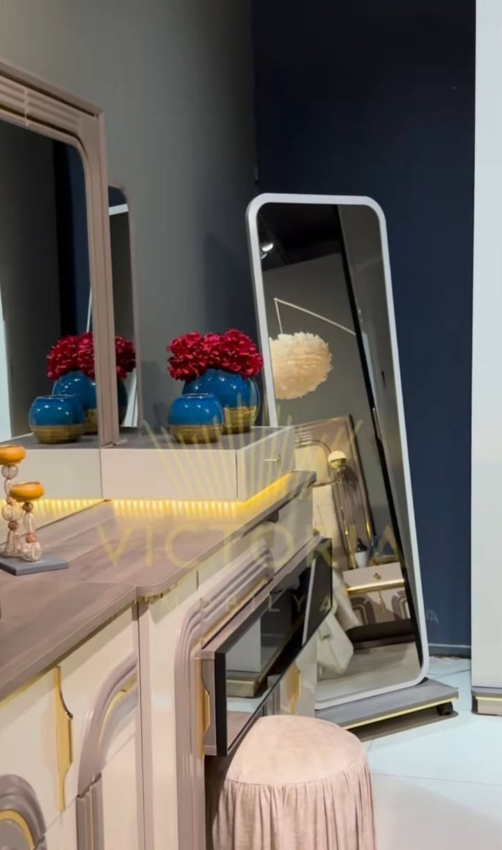 غرفه نوم مستعمله شي قليل جديده للبيع على اول تم مليون ونص وبيه مجال


**إذا كنت صاحب هذا الإعلان وتريد حذفه لأي سبب، رجاءا أرسل رسالة إلى الدعم الفني**