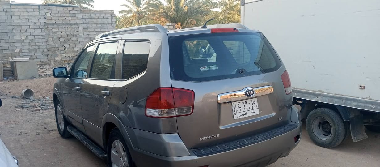 السلام عليكم كيا مهافي 2009 سبعه راكب مكينه 6 سعره100 بها مجال نجف كوفه ***********
