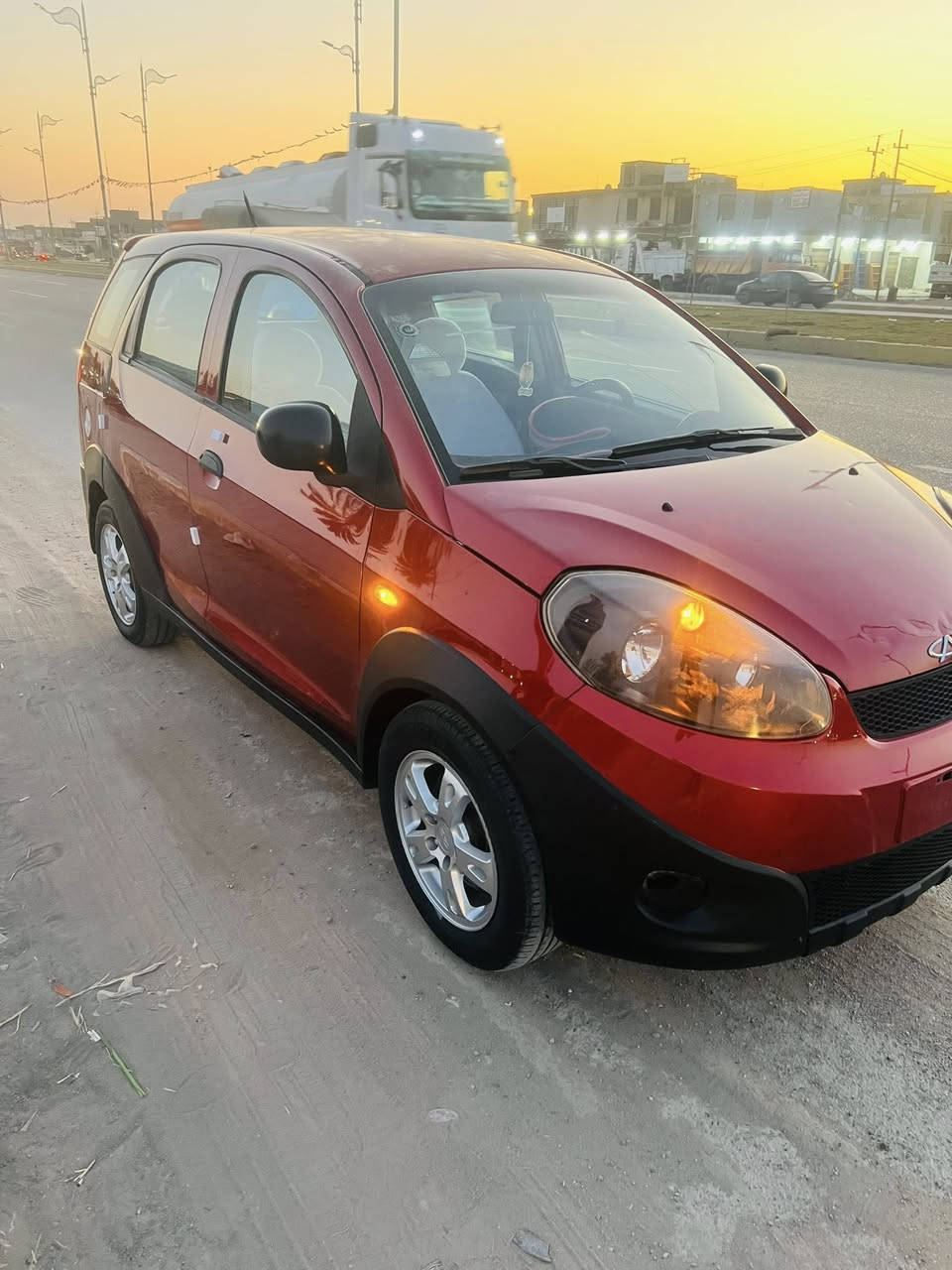 سلام عليكم شيري اكس وان موديل 2014 رقم واسط سياره جديده بيه قطعه وحده صبغ فقط وقماره جارده مكينه كير تبريد صدر كله جديد متوفر نقد أو قسط مريح الاتصال بل رقم *********** ما متواجد عل فيس فقط اتصال
