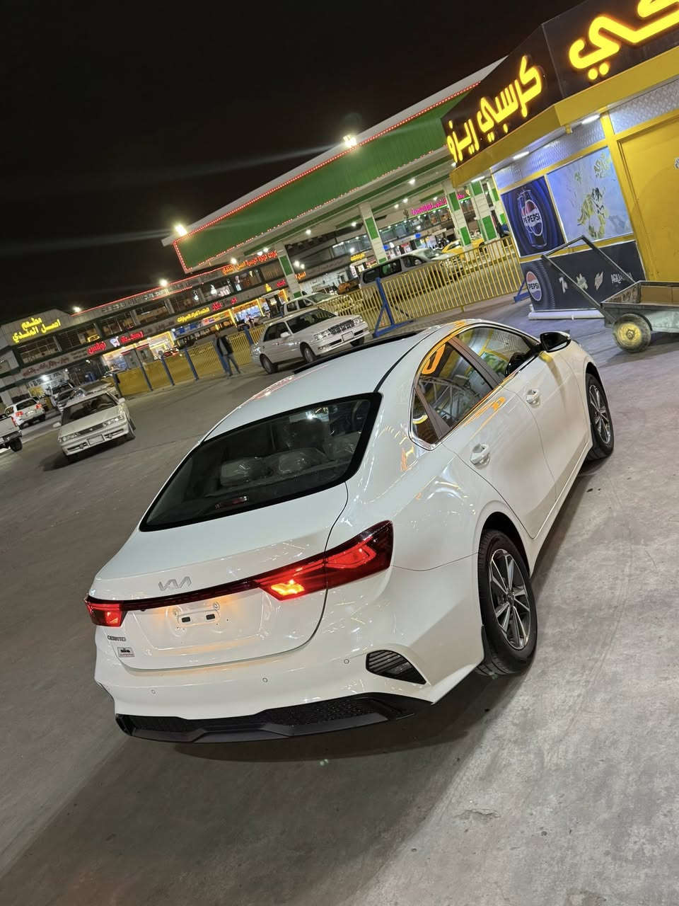 سيراتو 2024
خليجي مكينة ٢٠٠٠

كفاله عامه

فتحة 

حساسات خلفيه

لد امامي

تبريد قطعتين

ماشيه ٢٩ الف

رقم بصرة تحويل ثاني يوم 

السعر ١٩٣

***********
