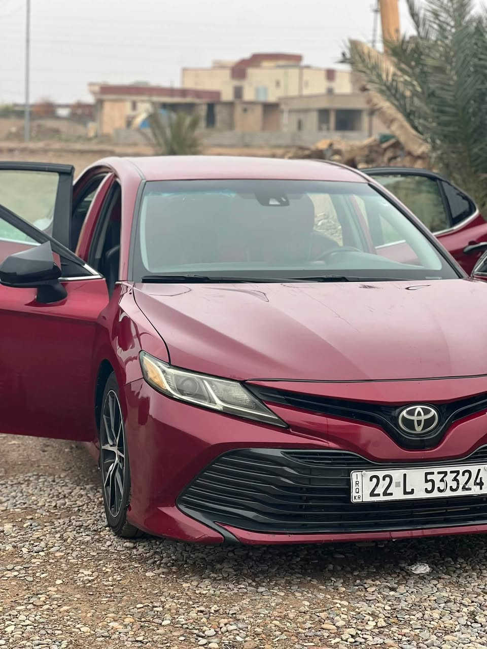 السلام كامري للبيع او مراوس ويا كورله اقل وآخذ فرق 
موديل 2018ال اي السعر 165 
حادثه بل صور جاملغ وبنيد 
مواصفاتها معروفه 
فول تحكم ستيرن 
تبريد تدفئه 
صدر جديد 
تواير قبل سبوع شادهن
محرك شرط قبل شهر بدلتو يعني صفر كير بشرط 
ماشيه 135 ميل 
***********
