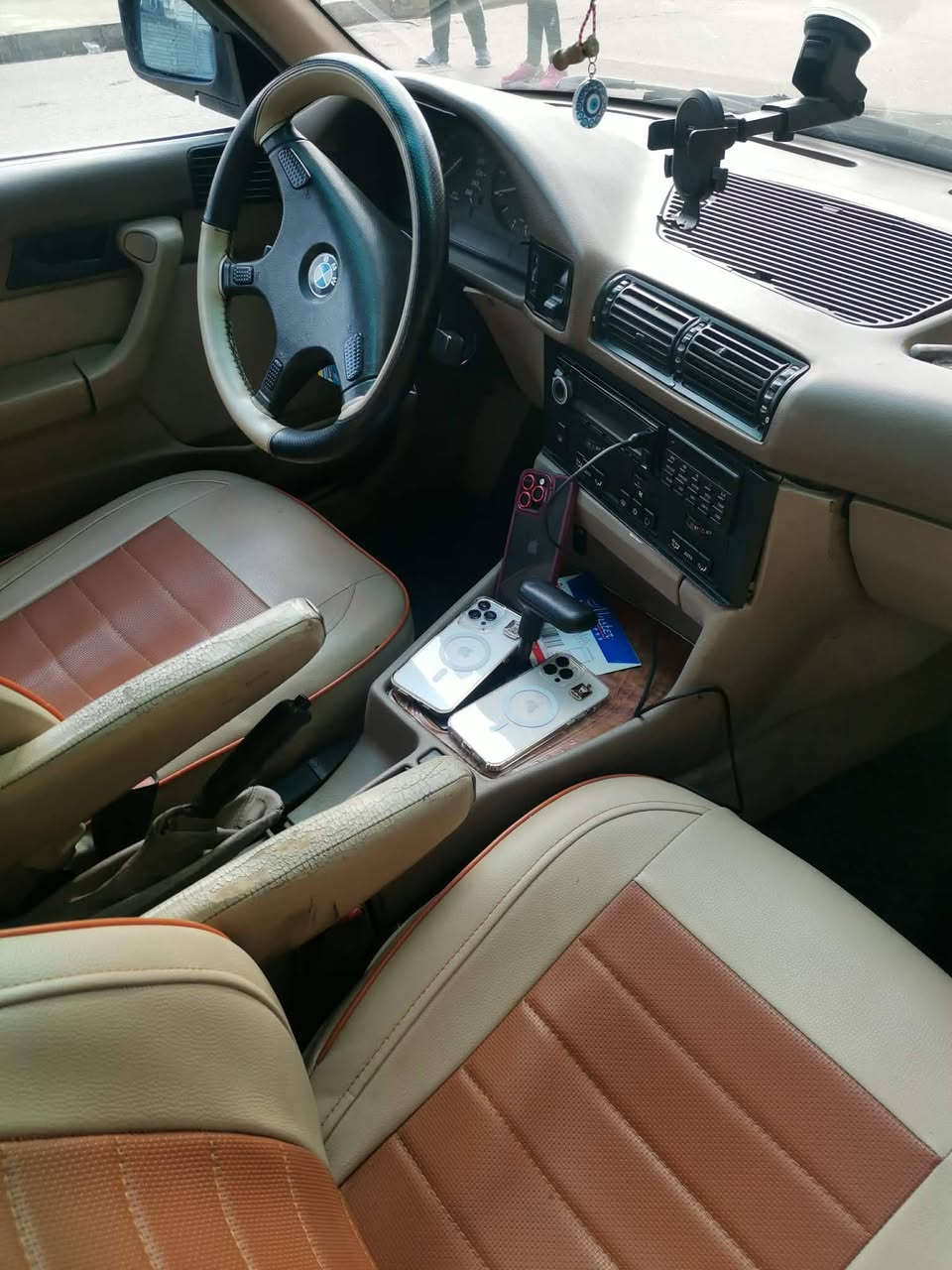 السعر 55ورقه وبيه مجال شي قليل
للبيع او مروس مع فكتره فقط 
بي ام 525 كير مكينه بطه شرط رقم نينوئ نكليزي شرط التحويل السياره نضيفه حلوو وجاهزه منضومه مال غازالكرت موجود  تبريد شغل تدفيه شغله 
 . الاستفسار
  ***********
