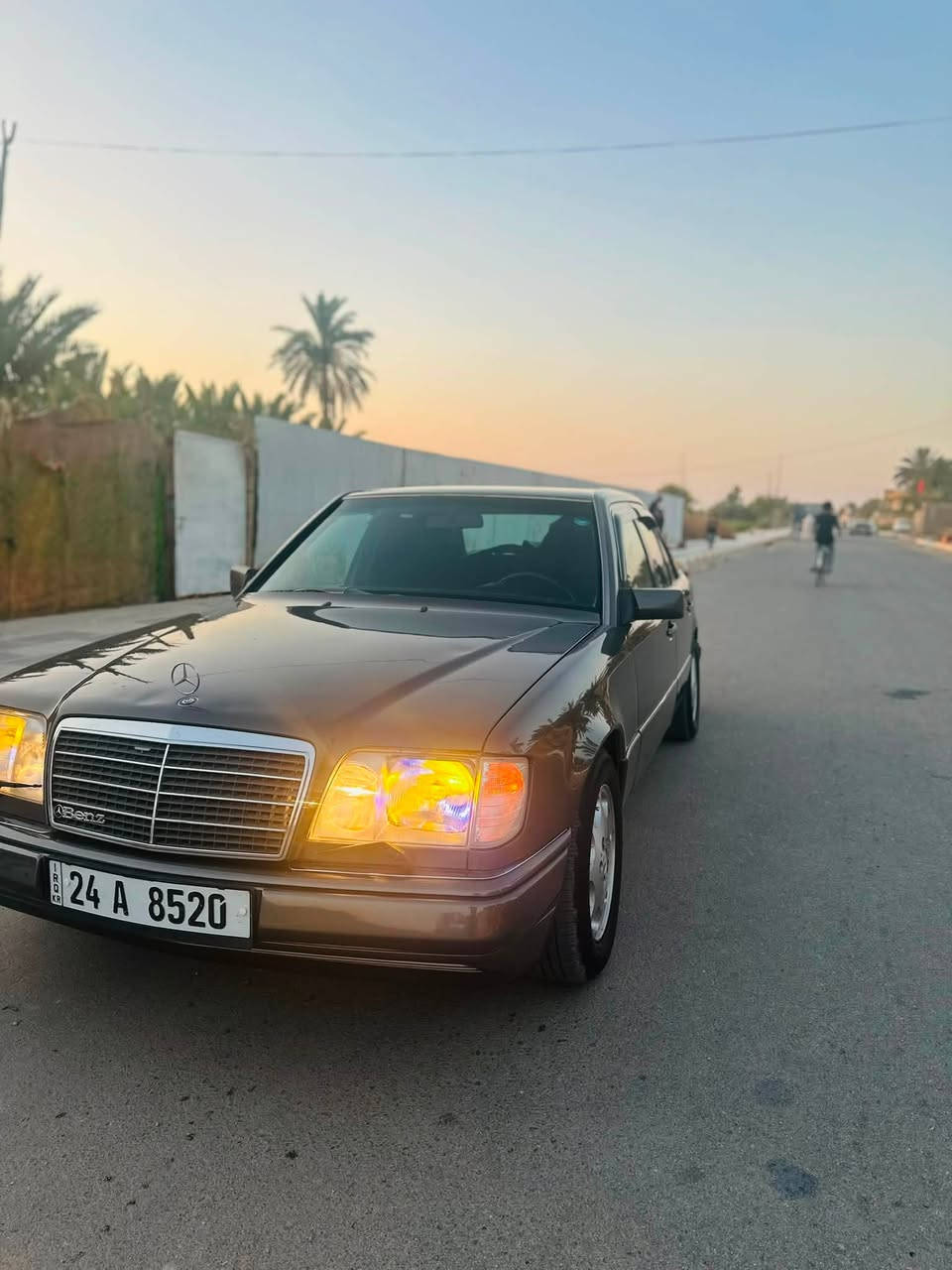 سلام عليكم مارسدس بيبي مديل 92اصل 320رقم دهوك تويل مباشر   مكينته مال ام عيون V  سياره عله وضع شركه مكفول كفالة عامه مصبوغه جماليه مكان ناصريه قضاء رفاعي سعر 80 /***********
