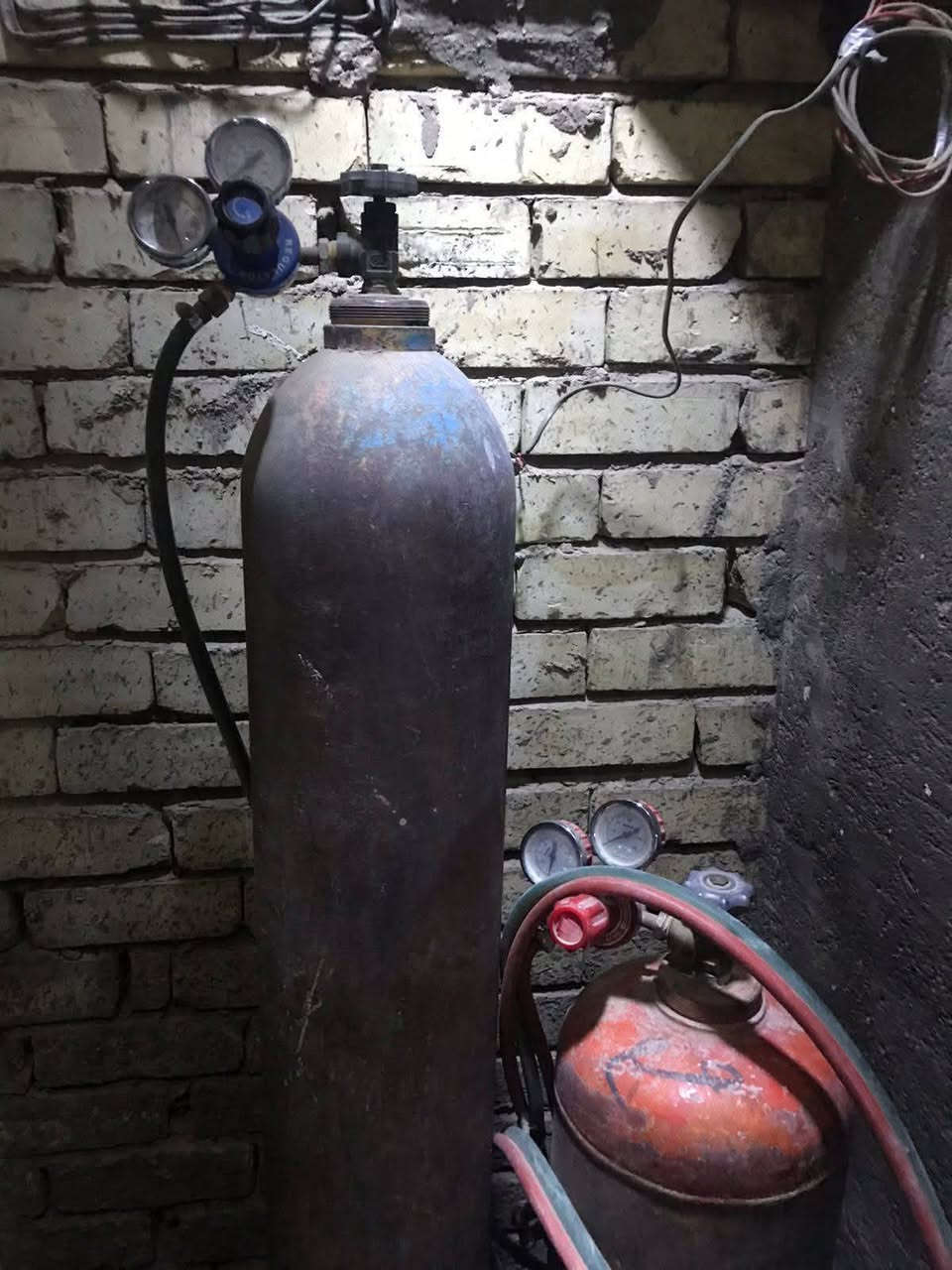 غناني اوكسجين سمكره لبيع جديدات وكاملات تاخدهن تلحم بيهن فقط مكاني بغداد الشعب
@إشارة  

الرقم الهاتف ***********
الشراي يتصل عل الرقم
