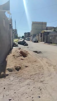 ١٠٠م • طابقين • سند ٢٥