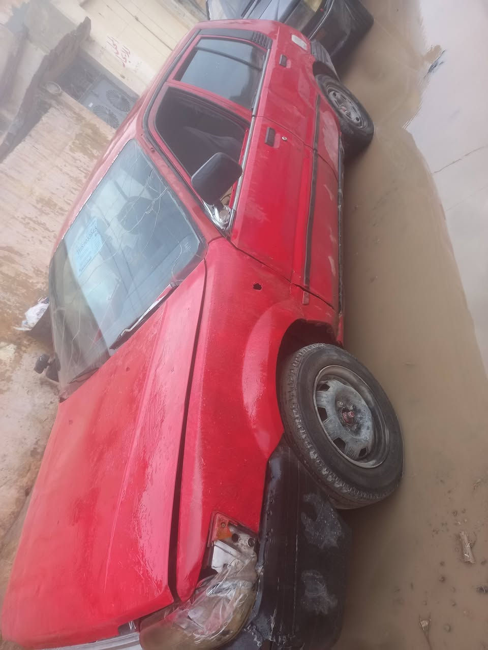 مكلف بنشر نيسان مسجلة نينوى لبيع او مراوس هم يرهم ***********م
