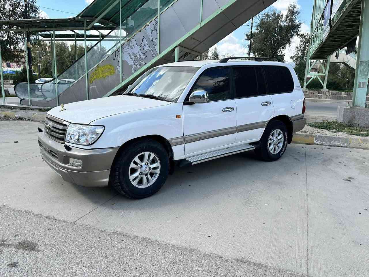 السلام عليكم
للبيع فقط ماراوس 

لاندكروز مزاد وزاره الداخليه بدون رقم يعني ممرقمه بعدها رقم عالدوله بيها كتاب ووكاله اصولية لاماشي معاملة ولا واصل مرور مزاد ديالى….

 موديل 2004  محرك 4500 بلاد وكير اوتماتيك 

معمرة تعمير كامل شوفه عينك شغل بلاد وغراض اصليه بحيث جام واتماتيك وسنتر لوك وشاشه تسلا وشغل متعوب علي

مصبوغة عام اكو مكانين بيها معجون بدون حادث وبدون دواخل وشواصي علمود الصبغ سياره باقي بيها نواعم مثل الصدر شويه يرادله ترتيب

مكان السياره كركوك 

سعرها 95 ووالله العظيم وحق شهر رمضان عليه واصله فوك ال125 لكن محتاج اريد ابيعها 

تعجبك اخليك على راسي متعجبك صل على محمد وال محمد 

كلام زايد ماله داعي ميحتاج فلوسك يمك وحلالي يمي واكو حتى ب70 ….تحياتي

***********
