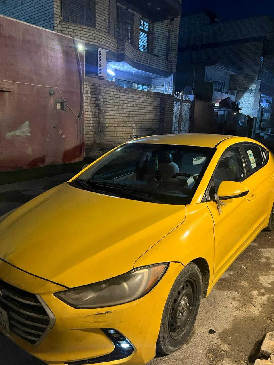 سلام عليكم النتره م 17 وارد امريكي حادثهه جاملغ فقط وسونار موجود مكاني بغداد مواصفات شاشه ايباد وتحكمات ستيرن سعرهه ١١٦ بيهه مجال قليل ***********
