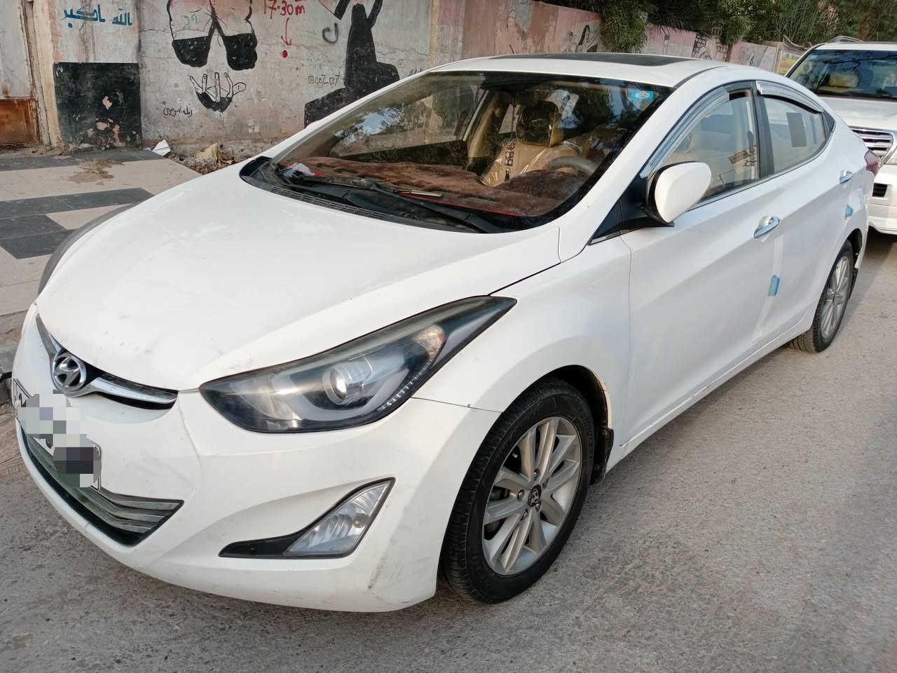 النترا خليجي 16
للبيع كامل المواصفات عدا البصمة ...
وبسعر مناسب ..
للاستفسار الاتصال على صاحب السيارة 
***********
