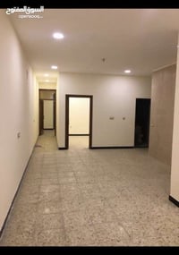 اليرموك • شقة طابق أرضي • مكتب/عيادة