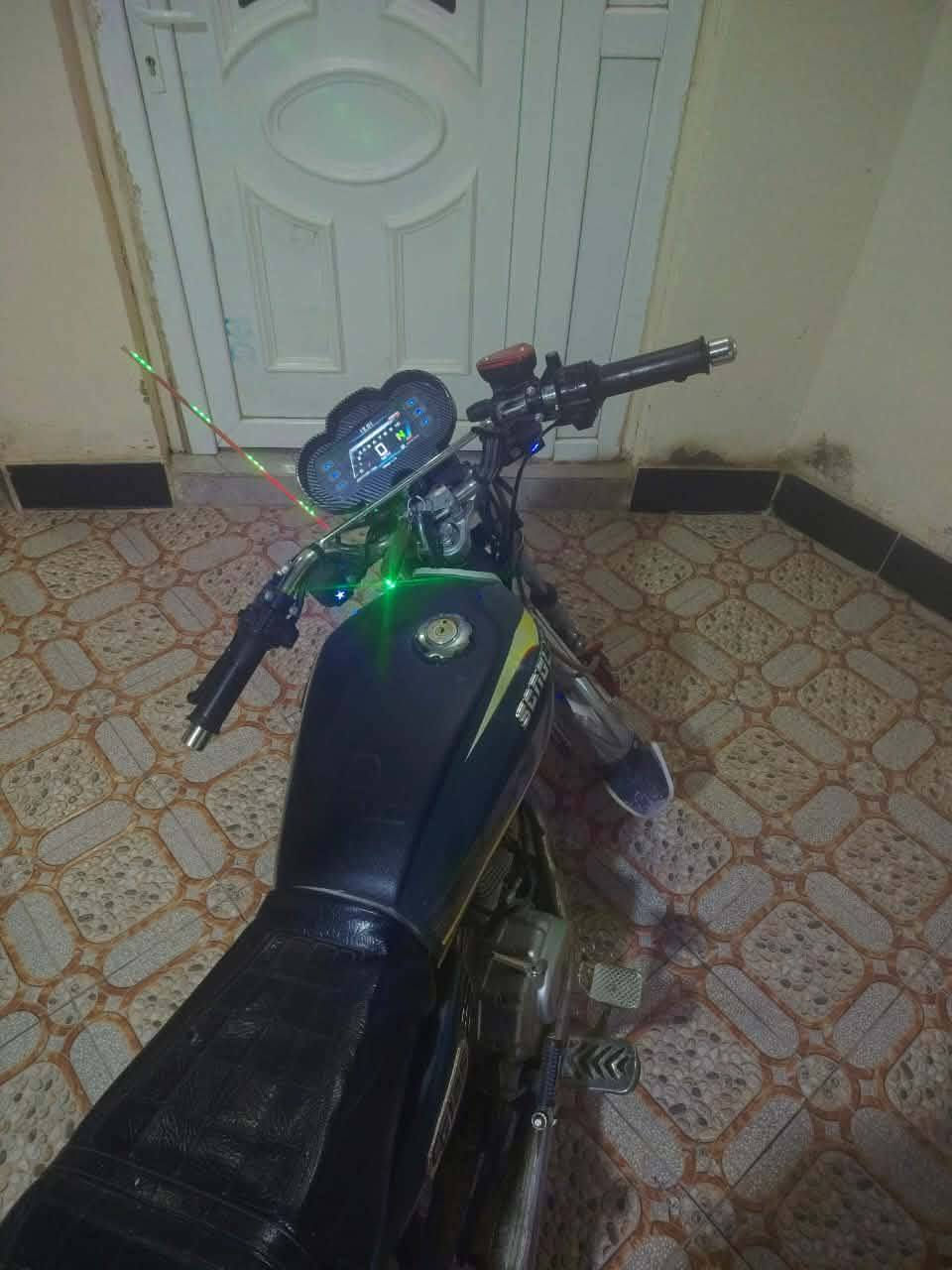 سلام عليكم درجة تايكر لبيع مديل ٢٠٢٥ كفالة عامة كله شغال سعر ٧٠٠بيه مجال ***********
