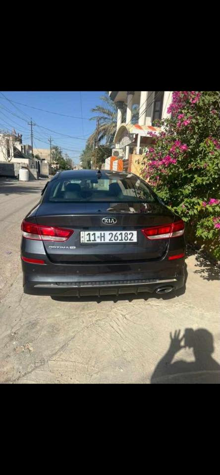 كيا اوبتما وارد امريكي موديل 2019حلوة مواصفات المحرك: 2.4 GDI
تثبيت مسار وتنبيه مغادرة المسار
شاشة كبيرة
 نقاط عمياء
 حساسات خلفية
 كاميرا خلفية
٣ وضعيات قيادة
 لد نهاري
كار بلي
 اشاير مري
 تحكمات ستيرن وكروس سرعة
الضرر:  فقط دعامية كلشي بلادي .
السنوية بإسمي تحويل ثاني يوم، السيارة جاهزة ما بيها اي نقص والسونار موجود وصور الضرر مرفق 
مكان السيارة ديالى بعقوبة 
سعرها 140
بيها مجال  
اتصال ***********
***********
