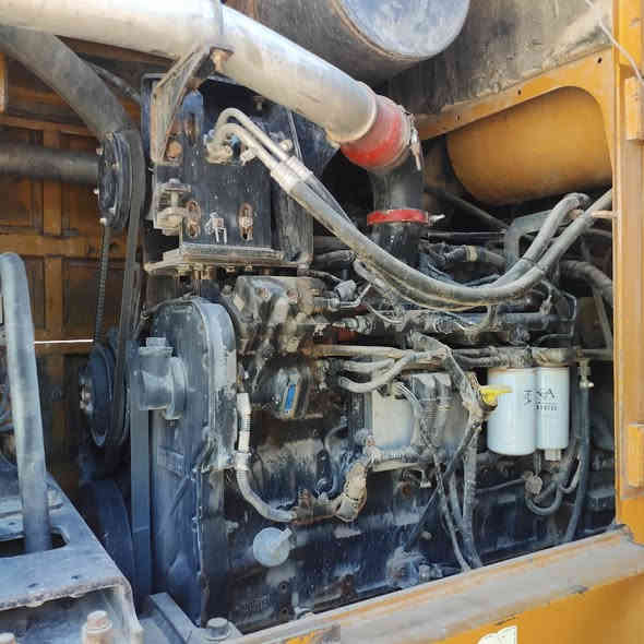 سلام عليكم 
شفل كاوسكي حجم ٨٥ موديل ٢٠١٣ عينه ليزريه
ارقام وسنويه بصره تحويل 
مكاني البصره /***********
