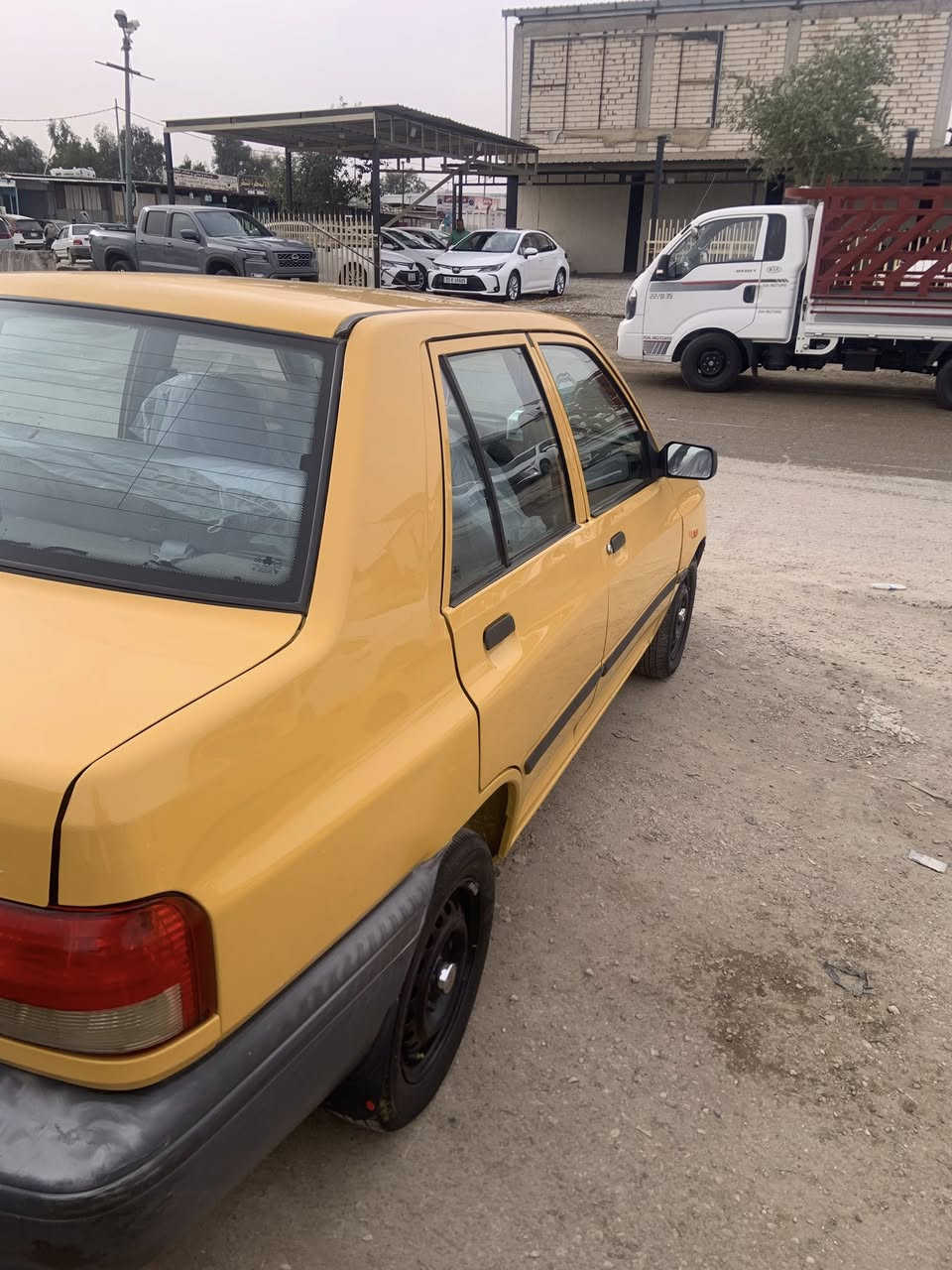 السلام عليكم سايبة فول نضافه تبريد تدفه شغال موديل 2017 سياره خير من الله كير محرك مكفول سياره مكفوله ماعدا الجاملغ امبدل فقط لاستفسار ***********
