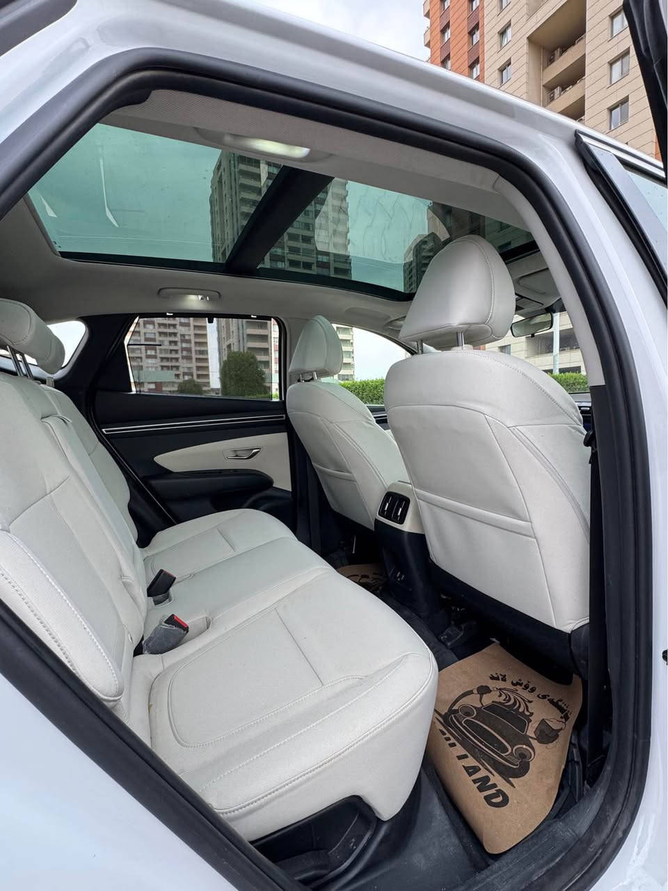 هونداي توكسون فول مواصفات 2024
شركه اربيل ماشيه 25الف مكان السياره اربيل 
*********** أربيل, العراق
