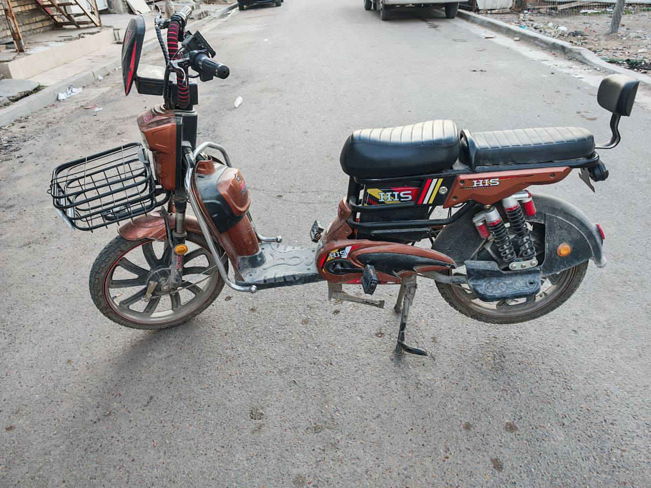 دراجه شحن للبيع
-
سرعة مالتها اقصى شي 75 
-
نضيفة شخط واحد مابيها 
-
سعر : 400 الف قفل


**إذا كنت صاحب هذا الإعلان وتريد حذفه لأي سبب، رجاءا أرسل رسالة إلى الدعم الفني**