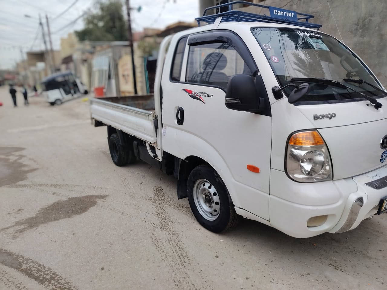 سلام عليكم كيا حمل مديل 2007 محرك 3000 مكفوله رقم دولي باسمي سعر 90 وبيها مجال  عنوان بغداد مدينه الصدر ***********
