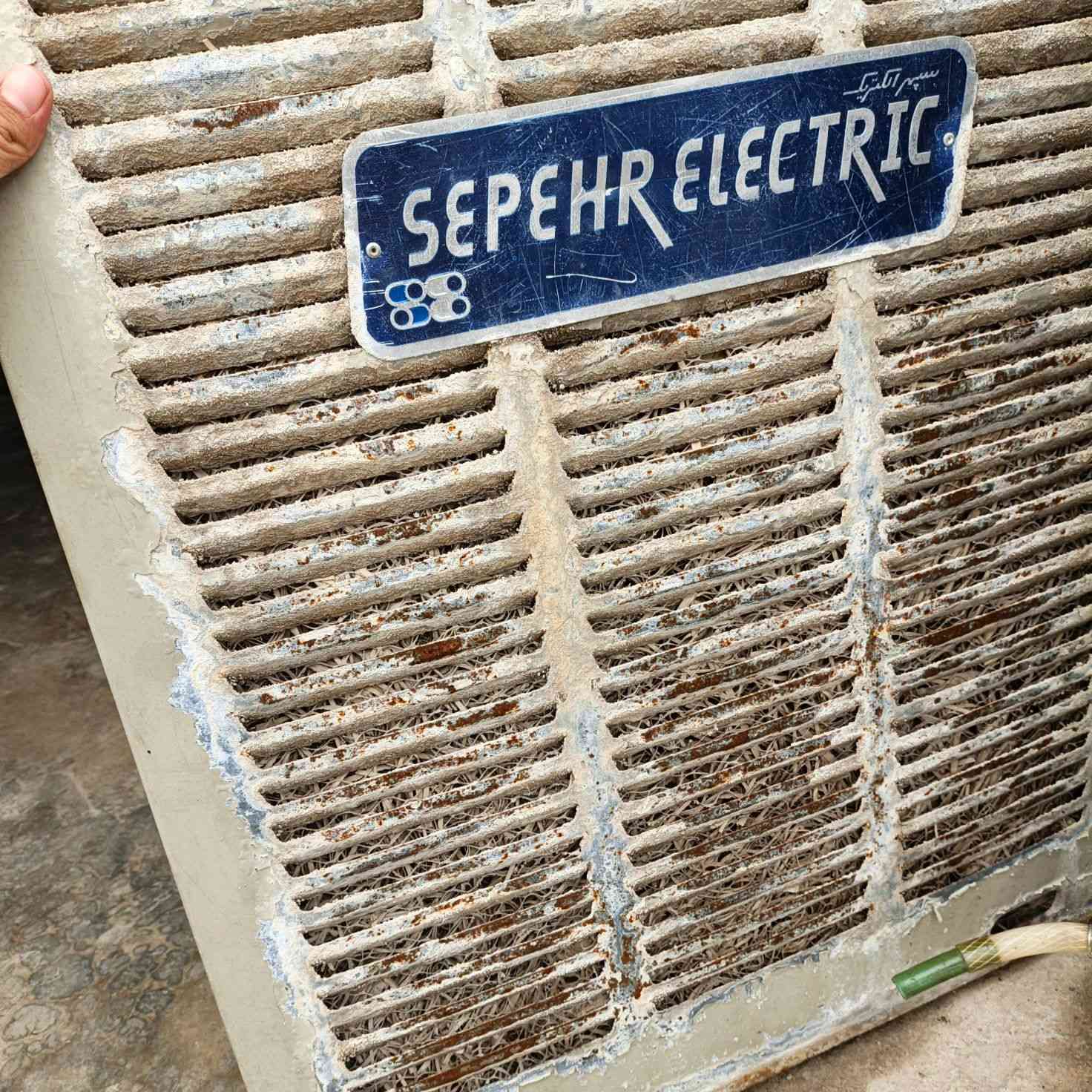 سلام عليكم مبردات سوبر عدد 2 سعر 175
للاستفسار الاتصال على الرقم 
***********
