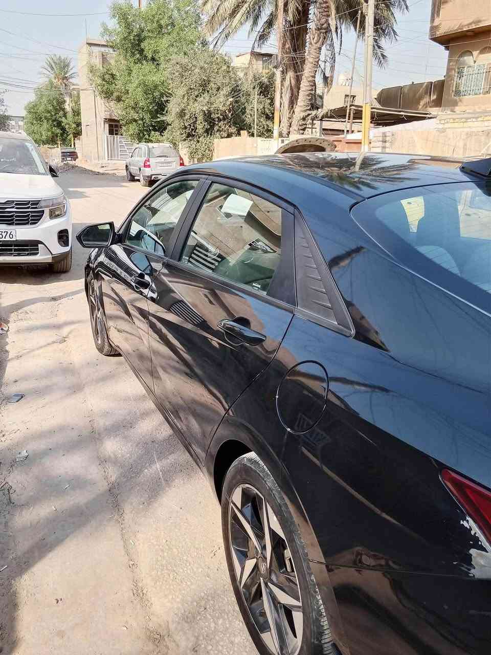 ‎النترا 2023 / للبيع
العنوان بغداد دورة ***********
‎رقم بغداد بسمي 
‎تحويل ثاني يوم 
‎محرك 2000 دوش
‎🚘    السعر 140 
‎🚘 تشغيل عن بعد بصمه 
‎حادثها   السياره  خشم الجاملغ والبنيد بدون دواخل  
‎🚘رادار امامي خلفي 
‎توقف ذاتي 
‎🚘 مرايات نقطة عمياء
‎🚘شاشة اعطال شاشه دجتل قطعه 
 kmhls4agxpu565333
‎🚘مانع اصطدام 💥 
‎🚘تحكمات جهتين استيرين
‎🚘تحديد مسار
‎🚘مثبت سرعه 
‎🚘اوامر صوتيه سماعات   
Bluetooth Aux USB🚘     
‎🚘ويل كب كروم 
‎🚘كامره دواره 
‎🚘ثلاث وضعيات قياده
‎🚘ترحيب يدات الباب 
‎🚘مانع انزلاق
‎🚘جنطه ذكية فتح اوتو
‎
