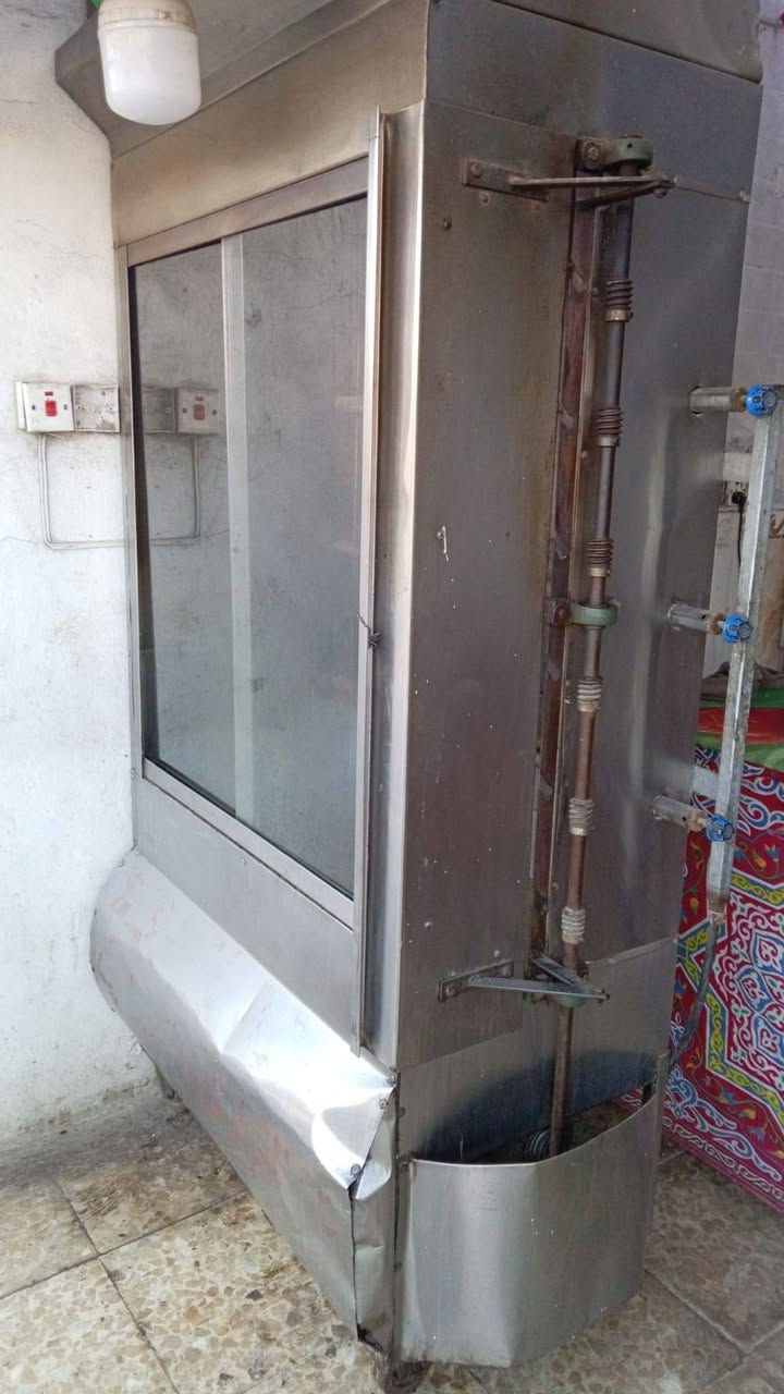 شوايه للبيع السعر 350 وبيهه مجال مكان بغداد الشعب الشراي ينتصل عل رقم 📱 وبي وتساب ***********
