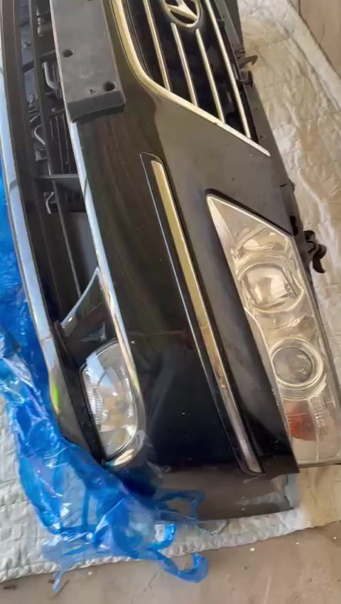 السلام  كصة ربع سوناتا كامل وجديده المحتويات:
١- دعامية + شباج علوي وسفلي 
٢- زوج لايت 
٣- بلاجكترات 
٤- راديتر
٥- انابيب تبريد 
٦- هورن شركة الاصلي 
٧- بدنه 
٨- دبة زراقات + ماطورها
***********
