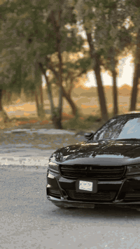 جارجر 2023 لاست كول sxt
سيارة جديدة ونظيفة دخول جديد 
حادثها موضح عدكم بالصور 
السيارة بدون صبغ فقط بارد وبيها تعديل بارد بسيط بالحوض 
مواصفاتها معروفة sxt بس 23 تجي شاشة جبيرة سستم صوت الباين والباقي معروف 
السعر : 228 وبيها مجال 
العنوان : بابل / الحلة 
للاستفسار : *********** 
اتصل وبيك خير وتدلل وربي يرزقكم ويرزق الجميع انشالله 🤍
