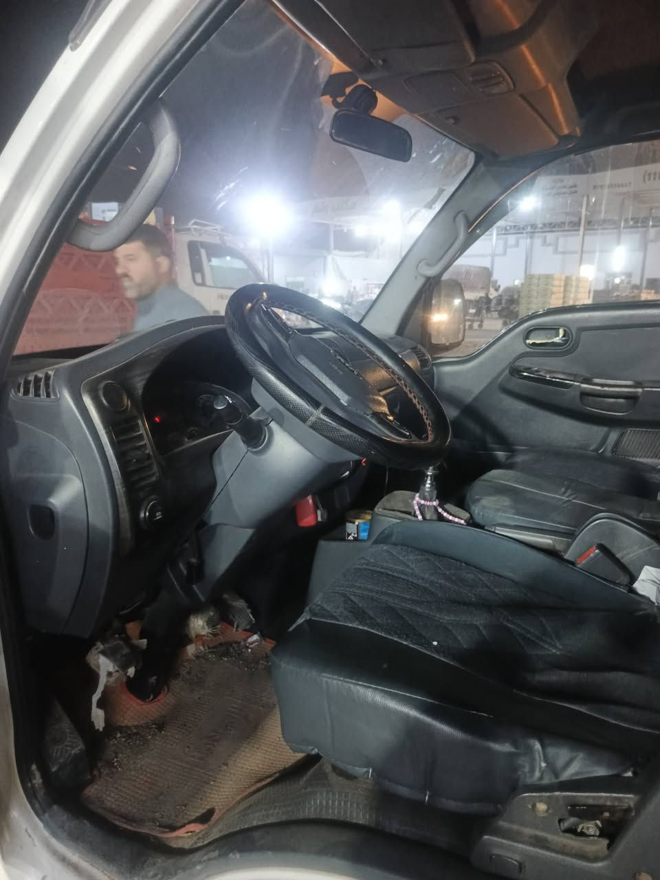 سلام عليكم كيه نثيه موديل ٢٠١٧مسكر للبيع مكان السيارة نجف السعر١١٠ وبيه مجال قليل رقم الهاتف***********
