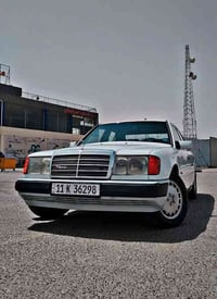 مارسدس 300e 1991 عنكبوت قبق اسود سياره كهربائيات شغاله دبل فيت بم اريل...