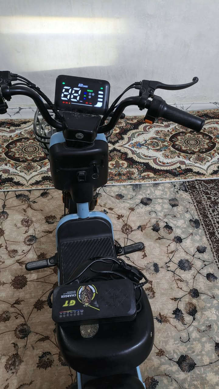 Rayan Electricدراجه
هاي الدراجه ار14حجم صغير مناسبه 
تجي اربع بطاريات رصاص تجي شاحنته بسعئ48فولط
نضيفه صارله 5اشهر من جانيه مناقصه شي فقط تشحن تكطع من 45/30كيلو والسعر 325واي ستفسار موجود خاص


**إذا كنت صاحب هذا الإعلان وتريد حذفه لأي سبب، رجاءا أرسل رسالة إلى الدعم الفني**