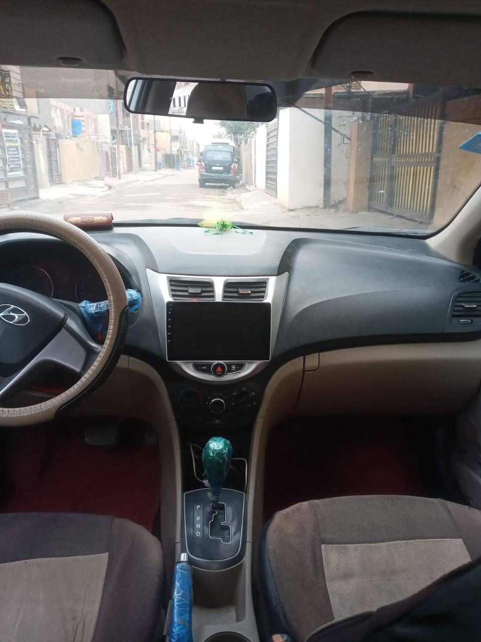 السلام عليكم شباب أكسنت ٢٠١٦بسمي رقم الجديد بغداد الزعفرانية ب٨٠ وبيهه مجال رقم الهاتف ***********
