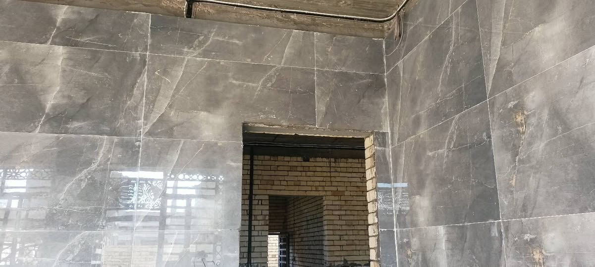 سلام عليكم خلفه سراميك شغل ايراني تتريس لوح ارضيات ***********
