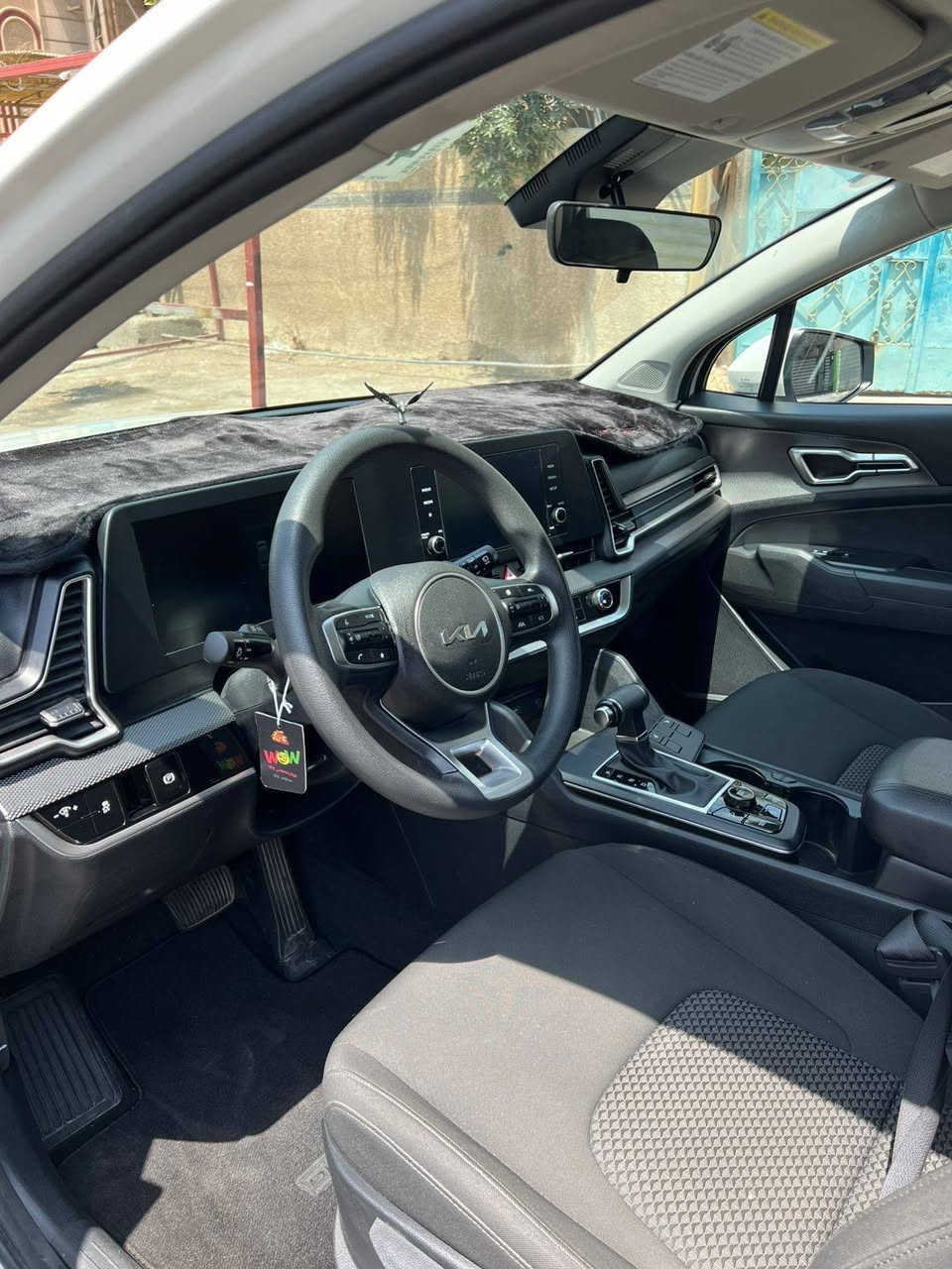 السلام عليكم
سبورتج ٢٠٢٣ امريكيه رقم بغداد بسمي بيها قطعه واحده تبديل نفس الون ماشيه ٢٣ كم صور الحادث موجوده بالمنشور السعر ٢٠٥ بيها مجال *********** بيه واتساب
