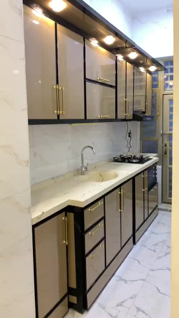 شركة العسل المنيوم بكادر متخصص العمل كاونترات أبواب وشبابيك المنيوم و بي في سي
الاتصال ***********
وتساب ***********
