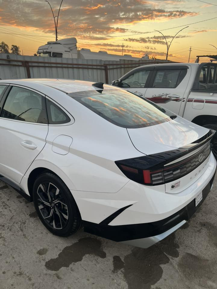 السلام عليكم سوناتا مديل 24 رقم مثنى ضربه مالتها داخل المنشور سياره ولاايرباك طاك بيها شرط ماشيه 14 السعر 193 وبيها مجال بصيط كلش ***********
