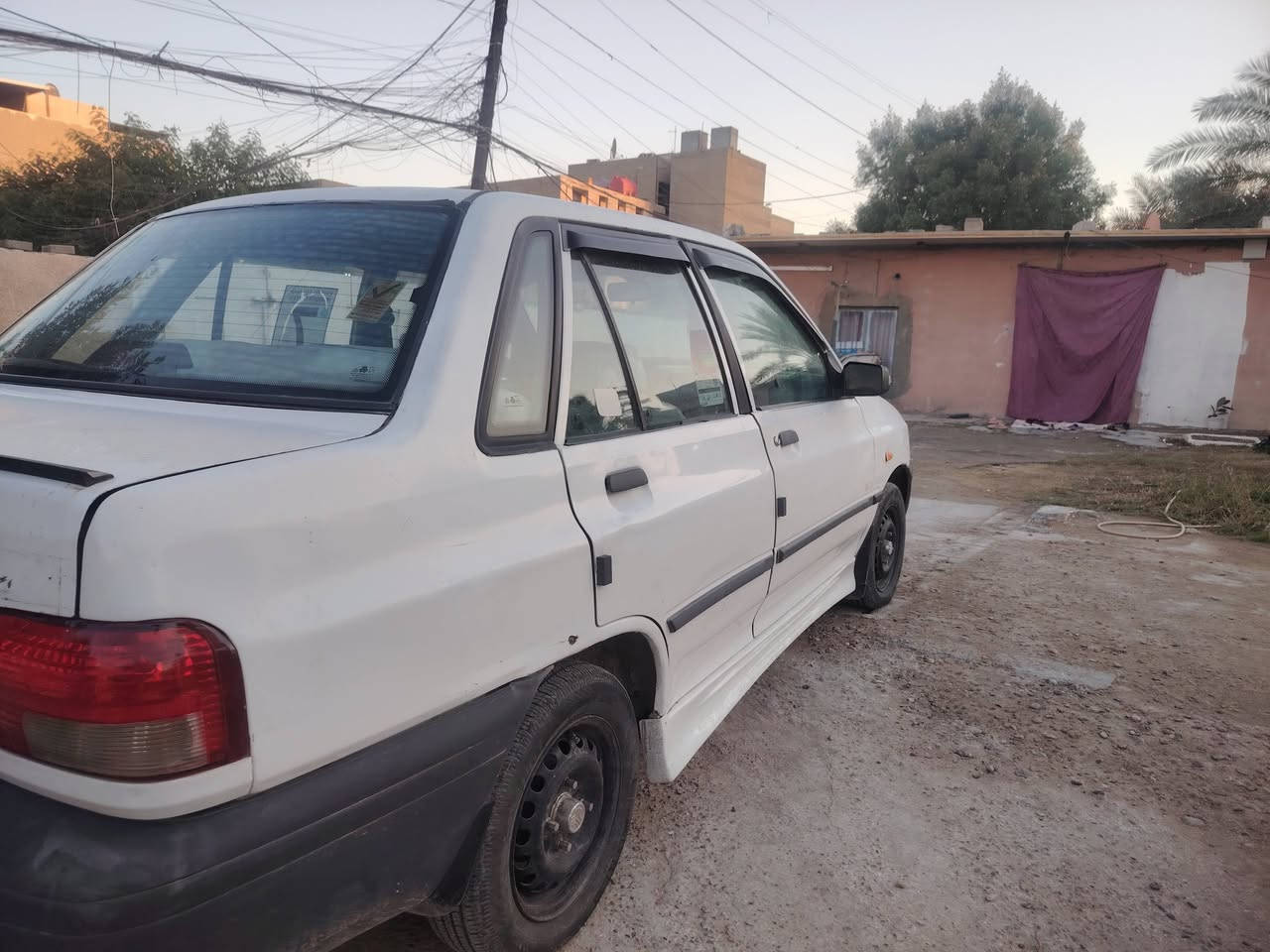 السلام عليكم سياره سايبه للبيع 2009 سياره كفاله عامه راكان بغداد حي العدل سياره جديدها السعر 32 وبيها مجال جيرو مكينه كفاله*********** قشرها حلو سياره كفاله عامه
