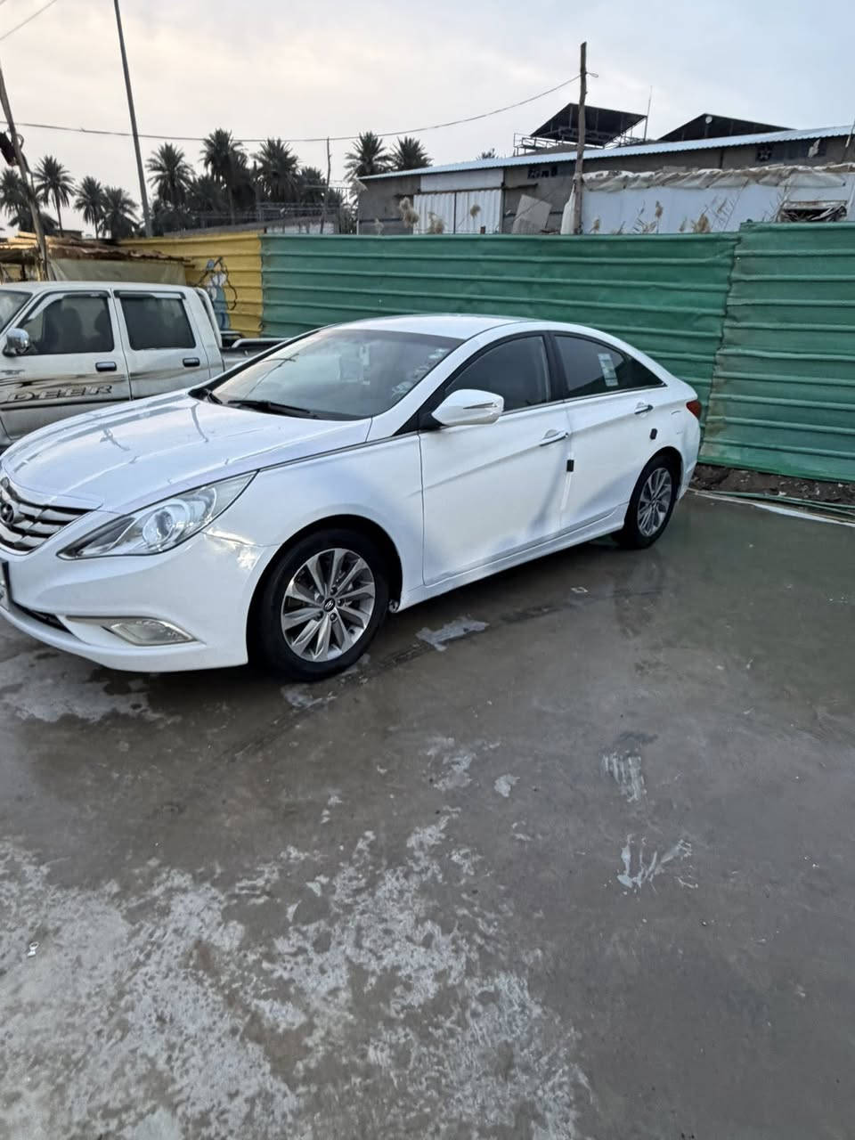 ١٣ خليجي مكفوله سياره رقم اربيل وكاليه مداور حاضر سياره بسم كردي وجهازه من كلشي مكينه ٢٤٠٠.   السعر ١٢٥.     ***********
